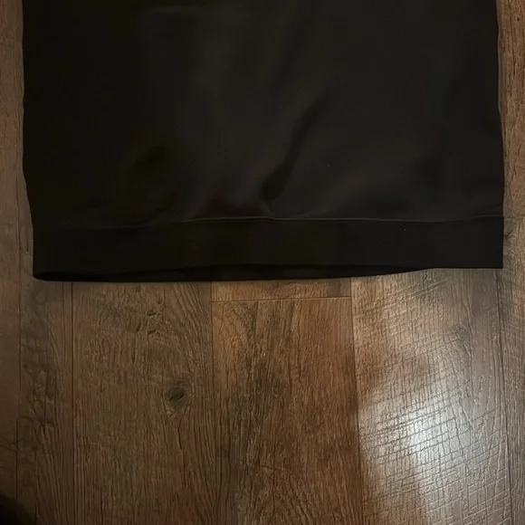 Nike Love NYC Crewneck - Picture 4 of 6